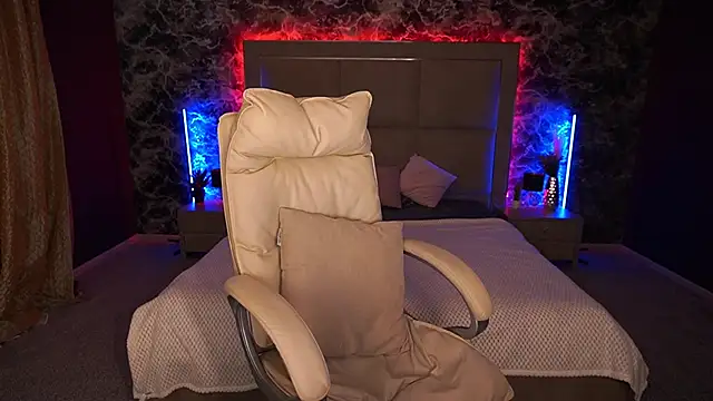 Snapshot of AnacondaOn chatting on 01/11/25, 02:15 AnacondaOn online show from 01/11/25, 02:15