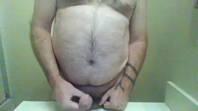 WatchinU82 online show from 10/10/25, 04:55