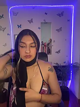 Lia-mitch online show from 07/16/26, 06:58