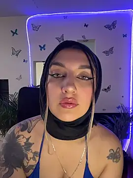 Lia-mitch online show from 07/27/26, 06:48