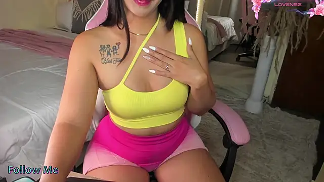 haileylovee2 online show from 02/14/25, 02:28