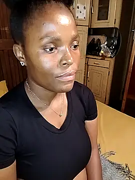 Smoochy  online show from 12/01/25, 07:52