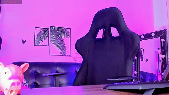 AliceSunday online show from 02/14/25, 08:21