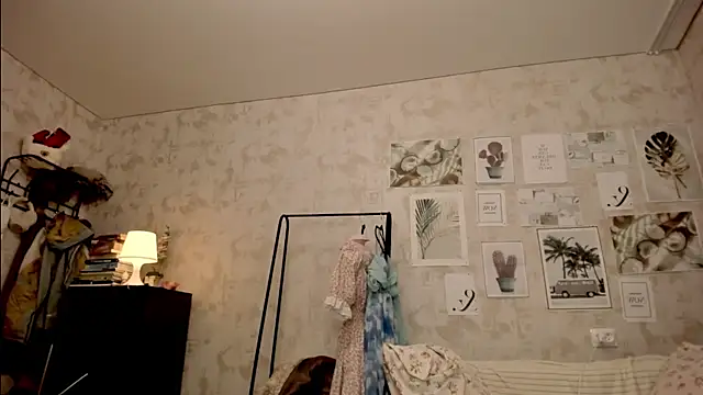 Snapshot of Luafy_Toddy chatting on 01/15/26, 04:06 Luafy Toddy online show from 01/15/26, 04:06