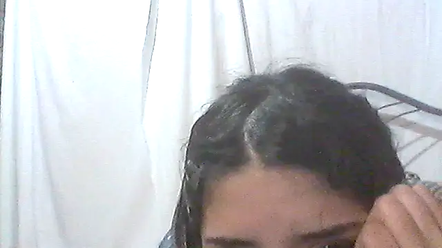 Snapshot of isa_ar chatting on 10/04/25, 10:41 isa ar online show from 10/04/25, 10:41