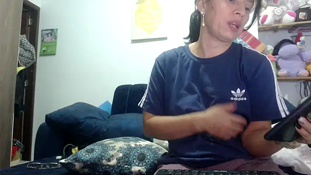 Snapshot of sexy_mary_69 chatting on 09/15/25, 11:27 sexy mary 69 online show from 09/15/25, 11:27