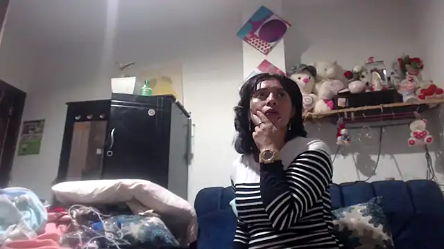 Snapshot of sexy_mary_69 chatting on 10/17/25, 01:42 sexy mary 69 online show from 10/17/25, 01:42