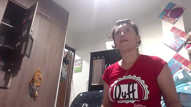 Snapshot of sexy_mary_69 chatting on 10/22/25, 02:01 sexy mary 69 online show from 10/22/25, 02:01