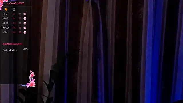 Laura Bess online show from 04/26/26, 04:04