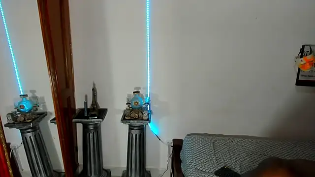 Darick brown online show from 12/15/24, 03:34