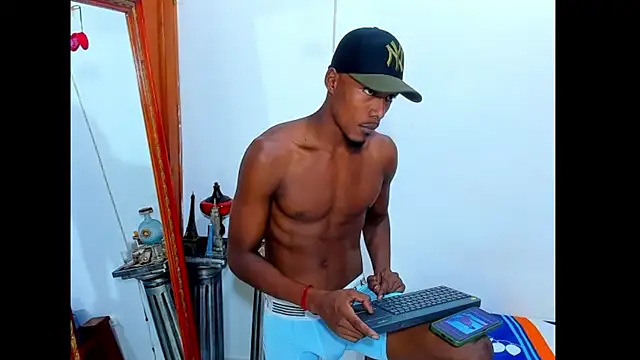 Darick brown online show from 03/14/25, 05:24