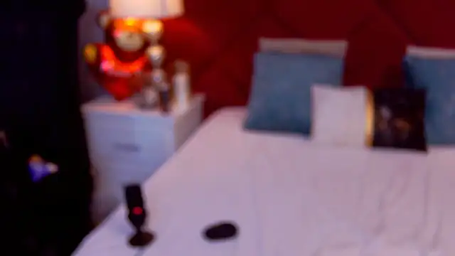 MinnieDrew online show from 02/13/26, 08:16