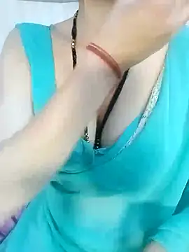 Snapshot of Bulbul_02 chatting on 11/18/25, 05:34 Bulbul 02 online show from 11/18/25, 05:34