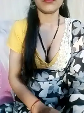 Snapshot of Bulbul_02 chatting on 11/21/25, 09:08 Bulbul 02 online show from 11/21/25, 09:08