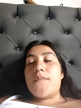 Hellen Alex online show from 01/12/25, 09:19