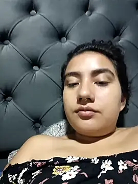 Hellen Alex online show from 02/01/25, 02:45