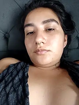 Hellen Alex online show from 02/11/25, 08:42