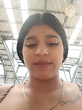 naughty-girl01 online show from 12/22/24, 04:38