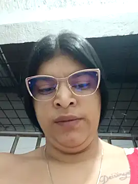 naughty-girl01 online show from 02/04/25, 10:10