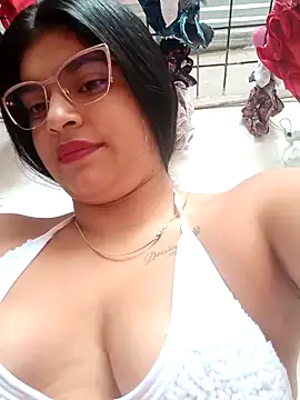 naughty-girl01 online show from 02/06/25, 01:10