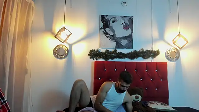 Snapshot of max_ashley_mds chatting on 12/29/24, 12:45 max ashley mds online show from 12/29/24, 12:45