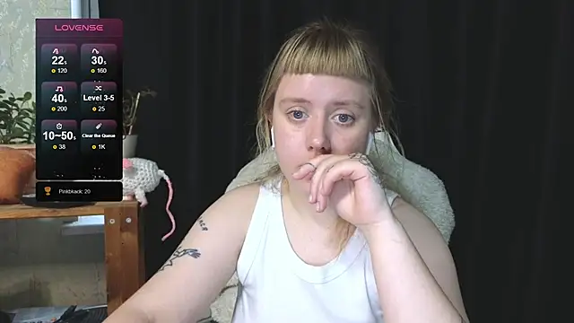 June shy0 online show from 11/07/25, 06:57