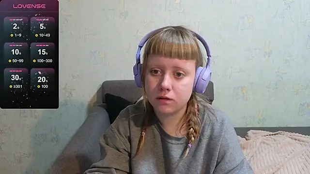 June shy0 online show from 02/06/26, 08:07