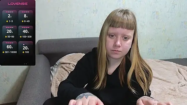 June shy0 online show from 03/04/26, 08:09