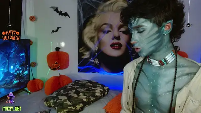 maxiy 001 online show from 10/31/25, 09:21