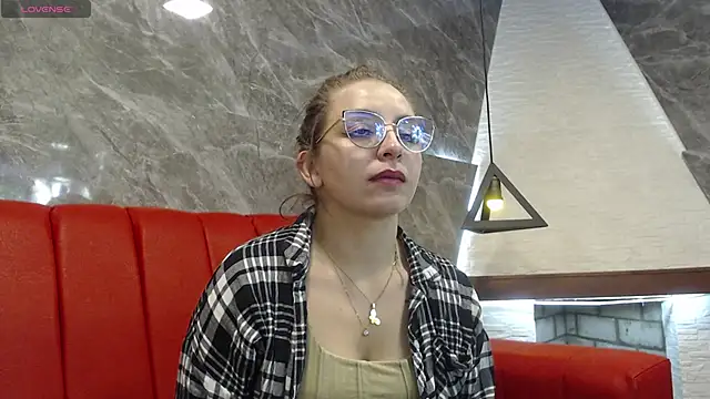  isaabellaa online show from 03/07/25, 11:07