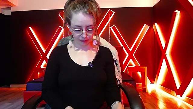  isaabellaa online show from 12/13/25, 08:04