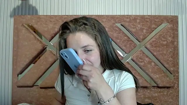  isaabellaa online show from 04/18/26, 07:58