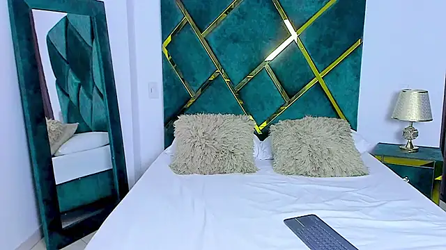 Criss Ariana online show from 02/28/25, 02:42