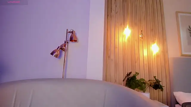 Snapshot of AriRobert_ chatting on 10/09/25, 03:26 AriRobert online show from 10/09/25, 03:26