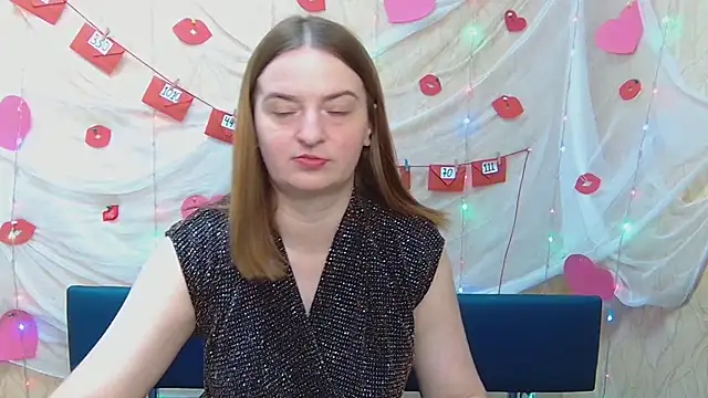 FreyaDak online show from 03/10/25, 06:01