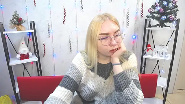 BeatriceFly online show from 01/04/25, 09:32