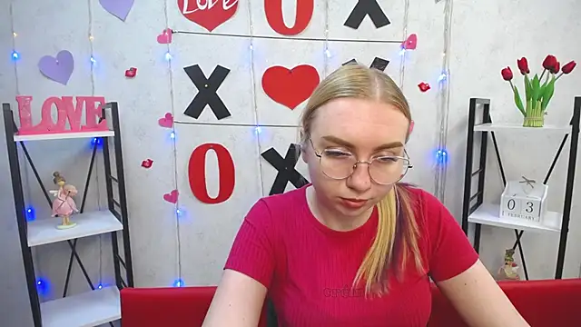 BeatriceFly online show from 02/03/25, 03:27