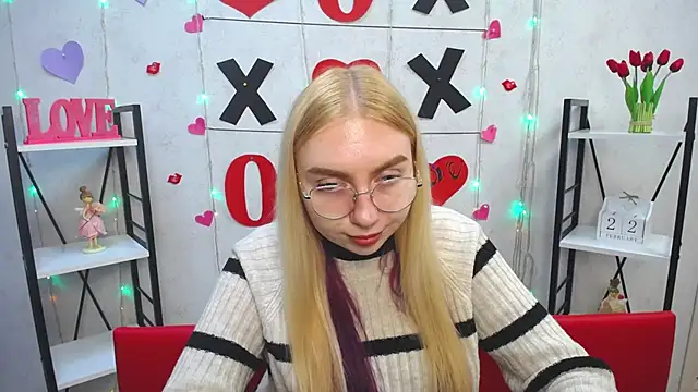 BeatriceFly online show from 02/22/25, 12:40