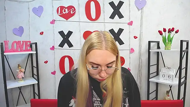 BeatriceFly online show from 03/06/25, 01:46