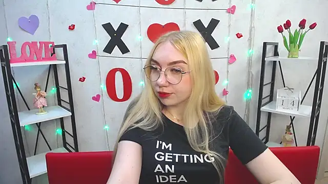 BeatriceFly online show from 03/15/25, 09:52