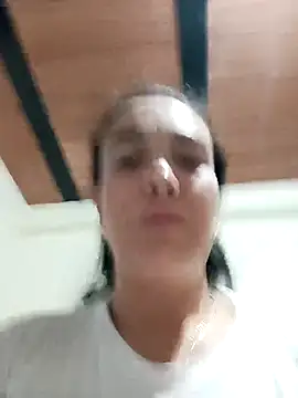 skayhot  online show from 02/23/25, 11:33