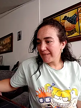 skayhot  online show from 03/03/25, 04:46