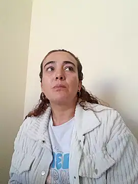 Snapshot of skayhot_ chatting on 06/18/26, 03:16 skayhot online show from 06/18/26, 03:16