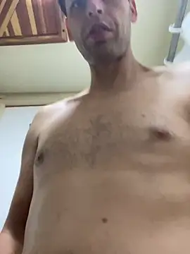 Dreagon79 online show from 10/04/25, 03:04