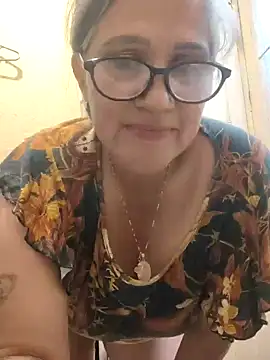 Edged Hot69 online show from 12/18/24, 08:03