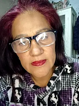 Edged Hot69 online show from 11/19/25, 02:22