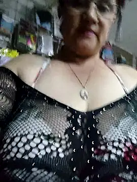 Edged Hot69 online show from 11/20/25, 12:11