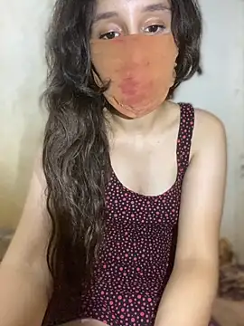 Snapshot of Chahrazad66 chatting on 09/25/25, 12:47 Chahrazad66 online show from 09/25/25, 12:47