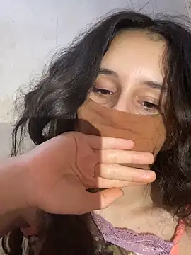 Snapshot of Chahrazad66 chatting on 12/15/25, 01:10 Chahrazad66 online show from 12/15/25, 01:10