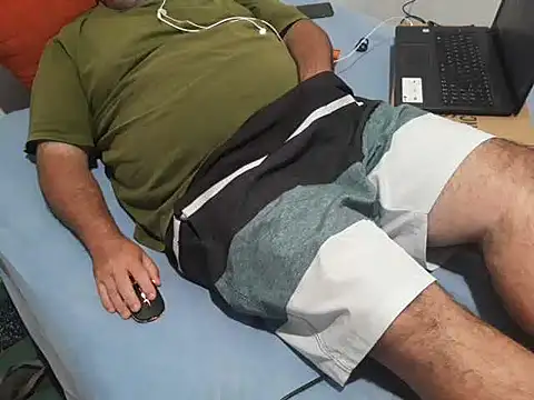 mfreitas005 online show from 01/10/25, 12:27